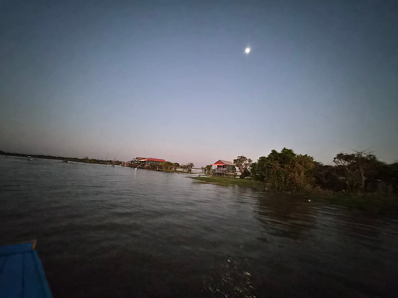 Tonlé Sap Lake and Floating Village Cambodia