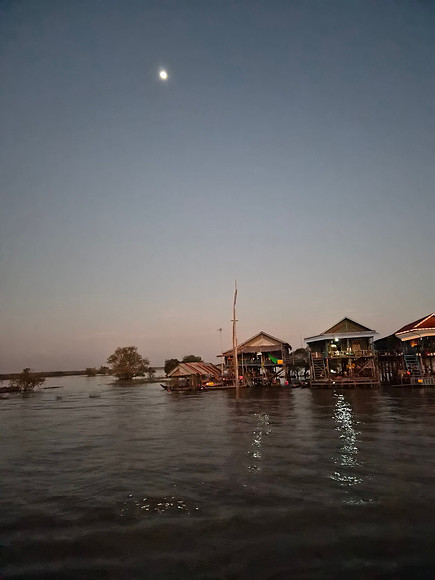 Tonlé Sap Lake and Floating Village Cambodia