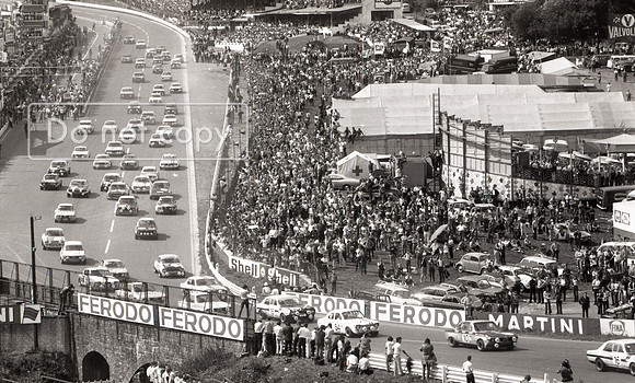 The Start Of The 1971 Spa 24 Hours 3