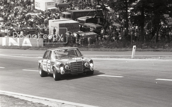 AMG Mercedes-Benz 300 SEL 6.8 #35 – Spa 24 Hours 1971 Racing