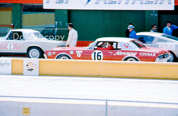 Dan Gurney mercury Cougar Sebring 4 Hours 1967