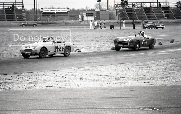 Racing   189