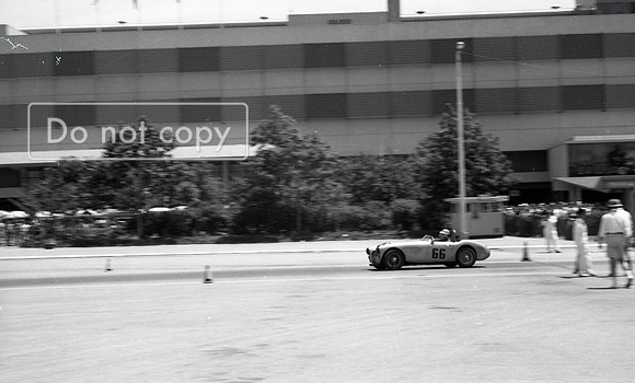 Racing   195