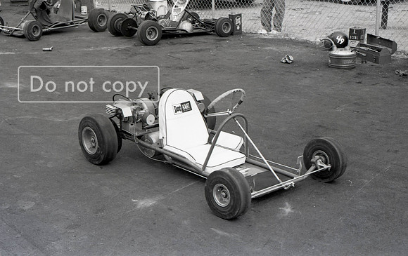 Racing   204