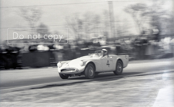Racing   228