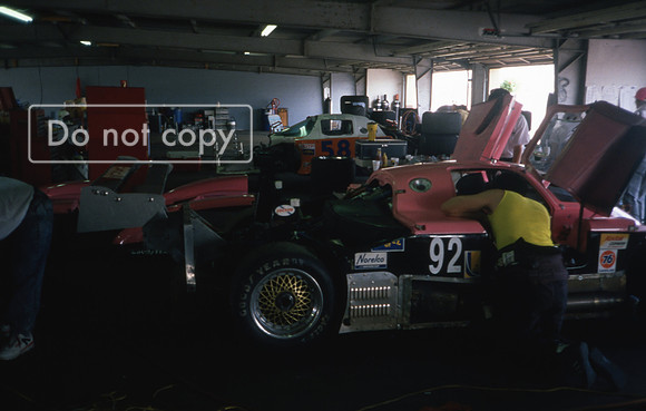 img047