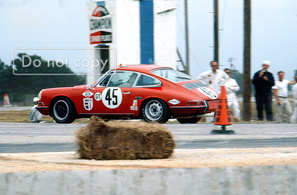 ack Ryan (USA)/Bill Bencker (USA) Porsche 911s RBM Motors Sebrin 12 Hours 1967