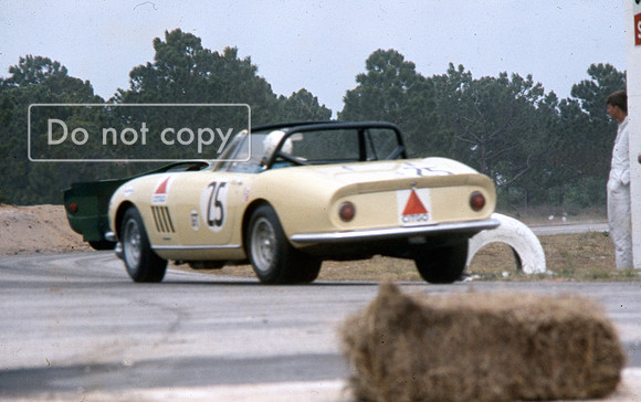 Ferrari 275 GTB Denise McCluggage (USA) Pinkie Windridge (USA) Sebring 12 Hours 1967